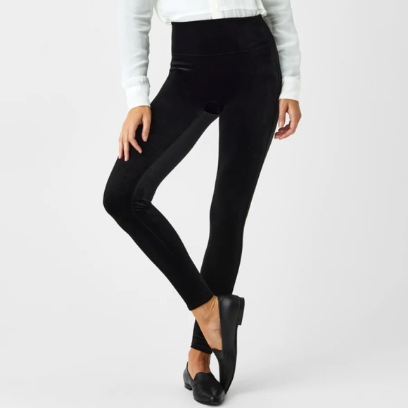 Spanx Black Velvet Leggings‎ Size Medium - Picture 1 of 10